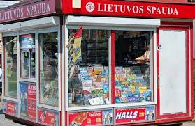 Radviliškyje pasikėsinta apvogti spaudos kioską