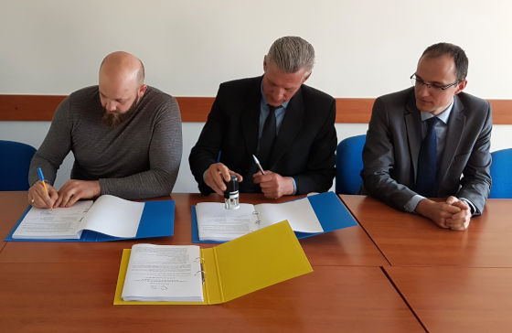 Pasirašyta projekto „Vandens tiekimo ir nuotekų tinklų statyba  J. Basanavičiaus g. Radviliškio mieste“ rangos darbų sutartis