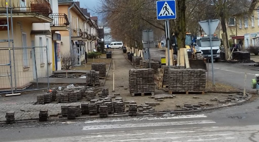 Gatvės remontas – už aukso kainą?