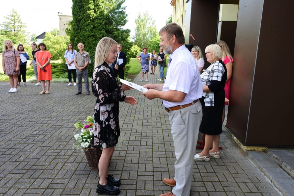 Diplomų įteikimo šventė Šeduvos TVM skyriuje