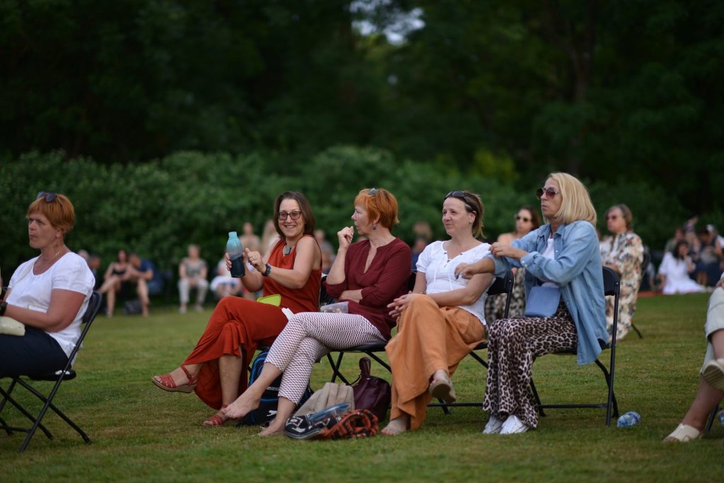 Nuaidėjo Tarptautinis džiazo ir šviesų festivalis „Džiazo laužai" Burbiškių dvare