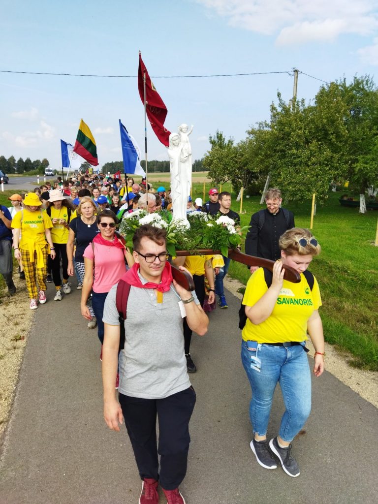 Grinkiškio ir Pašušvio parapijų piligriminis žygis į Šiluvą