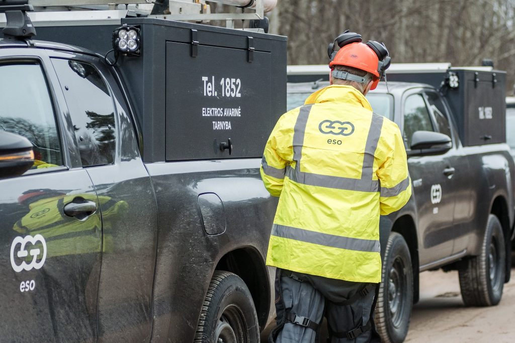 Ką reikia žinoti kasant šalia elektros kabelių ar dujotiekių