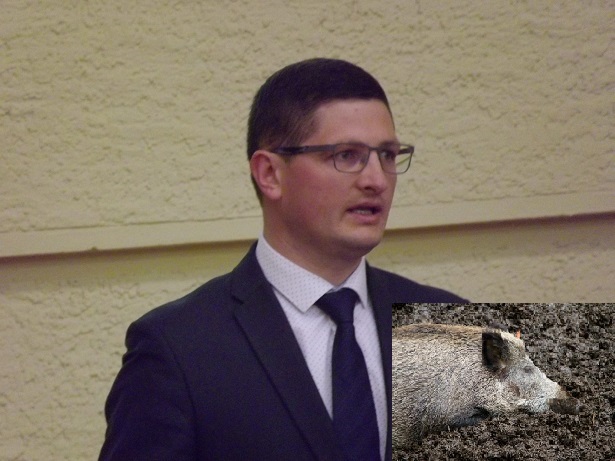Vaizdai žinomo Radviliškio politiko telefone įklampino ilgam: kaltinimai gyvūno egzekucija baigėsi netikėtai