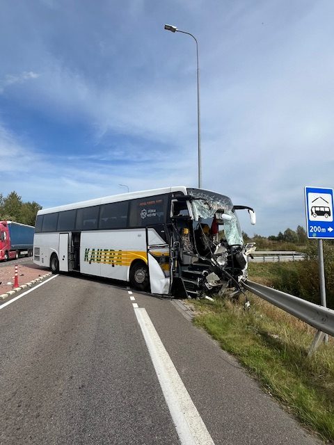 Eismą ties Kryžkalnio kaimu sutrikdė nesaugus manevras